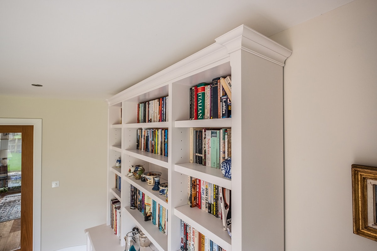 Harty Bookcase