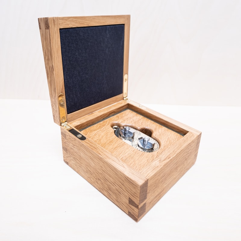 Game counter box